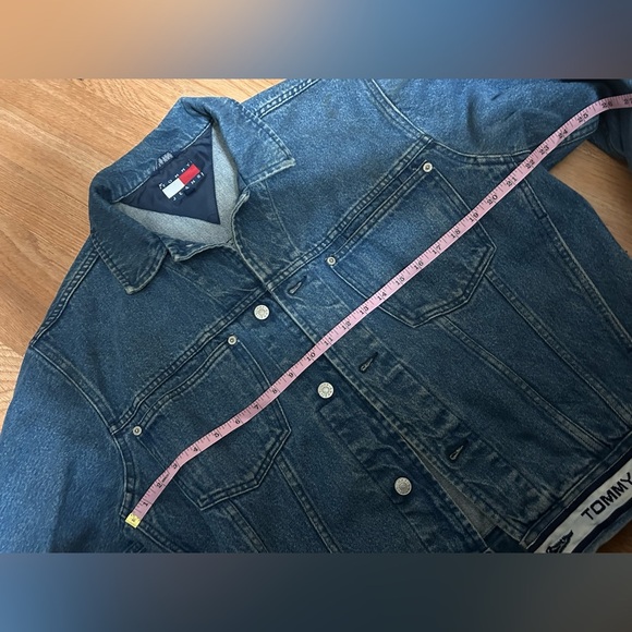 VINTAGE TOMMY HILFIGER DENIM SLEEVE PATCH W BOTTOM SIGNATURE LINING JACKET SZ S - Picture 8 of 12